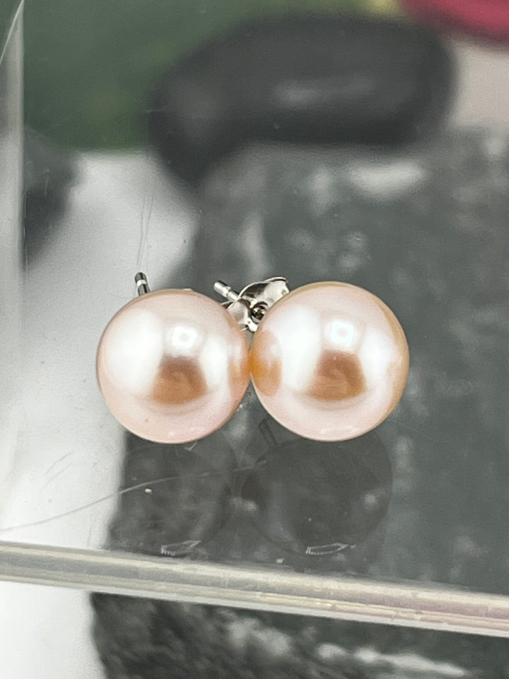 14K Gold Pearl Earrings