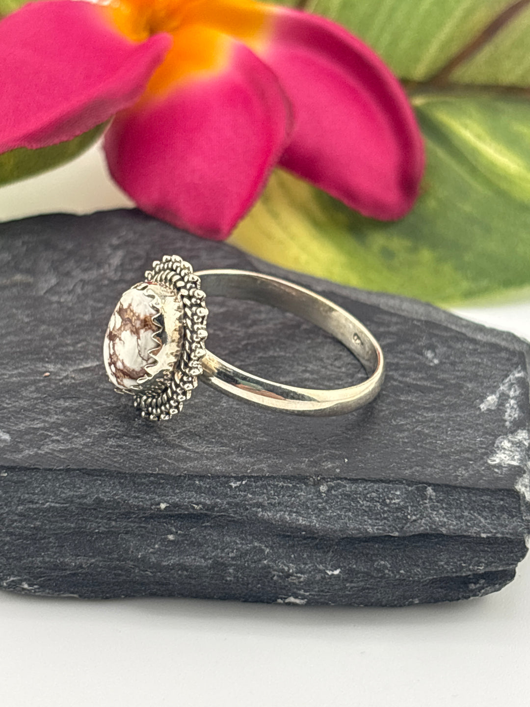 Round Wild Horse Jasper and 925 Sterling Silver Ring Size 11.5