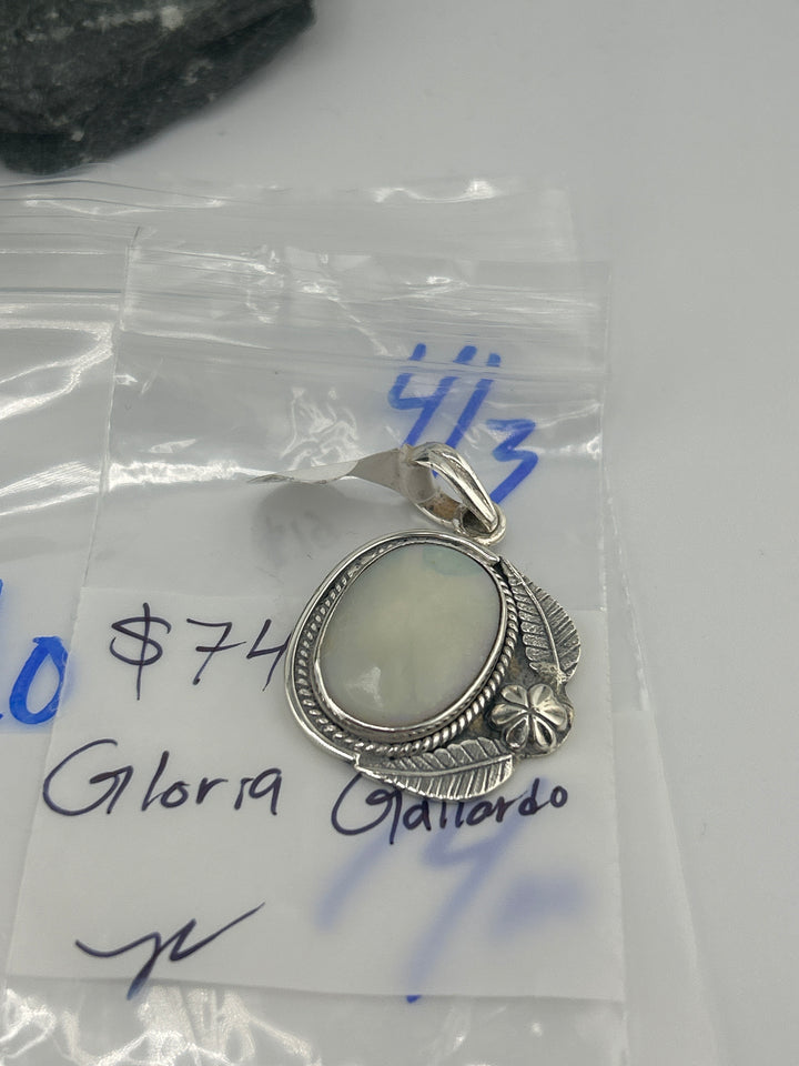 RESERVED FOR: Gloria Gallardo - 4/3/2025 Tiktok Live Show - 1 Sterling Silver Items