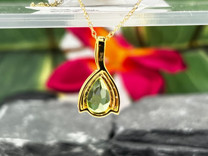 10K Gold Peridot and Diamond Necklace