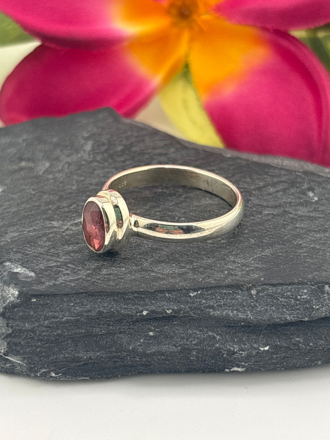 Tourmaline and 925 Sterling Silver Ring Size 8.25