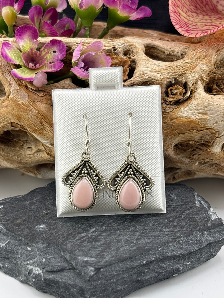 Queen Conch Southwest Dangle Earrings