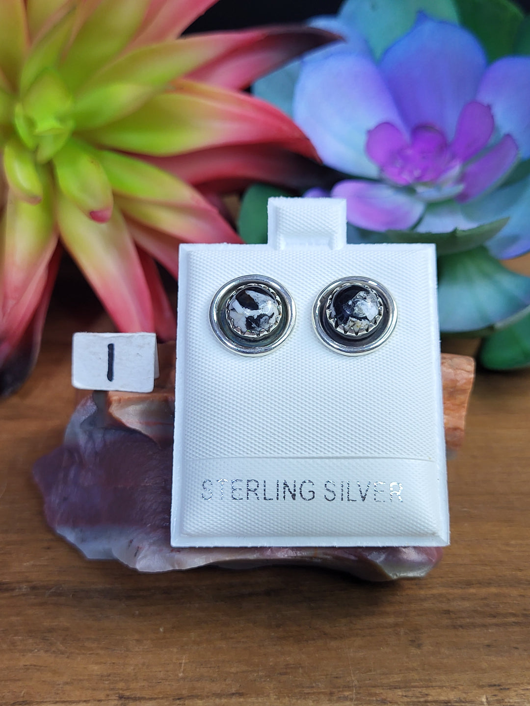 RESERVED FOR: kristi402knox- 1 Sterling Silver Item