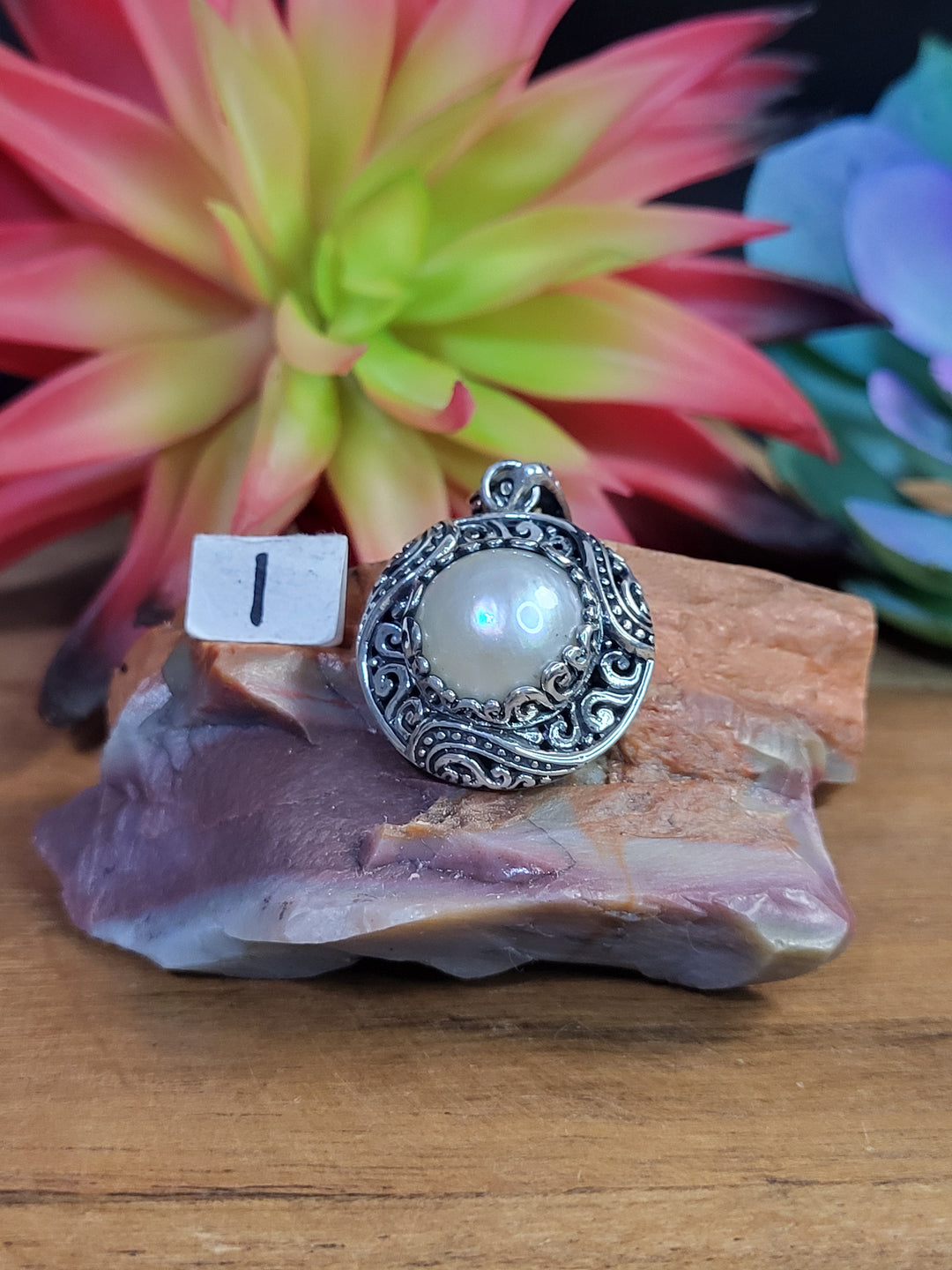 RESERVED FOR: kathyaflleje- 1 Sterling Silver Item