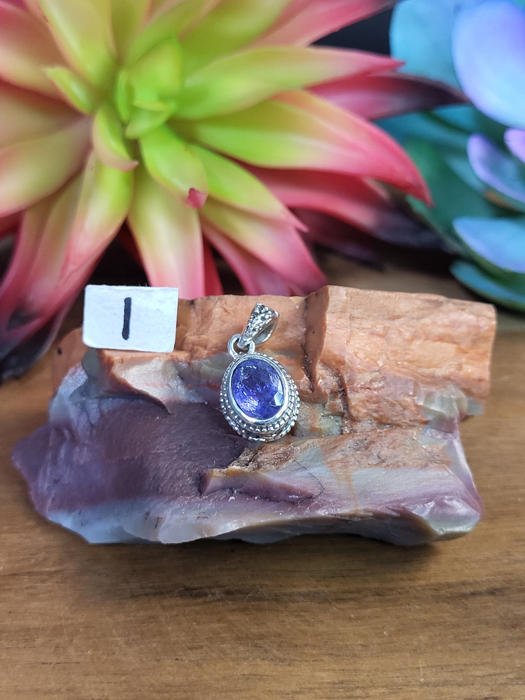 RESERVED FOR: Monilove- 1 Sterling Silver Item