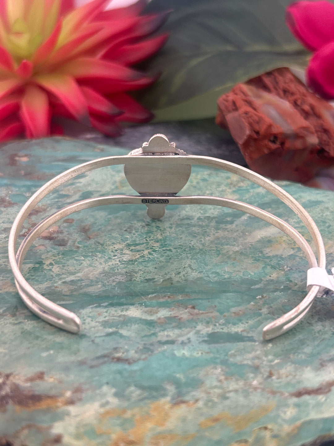 Southwest 925 Sterling Silver Queen Conch Heart Cuff