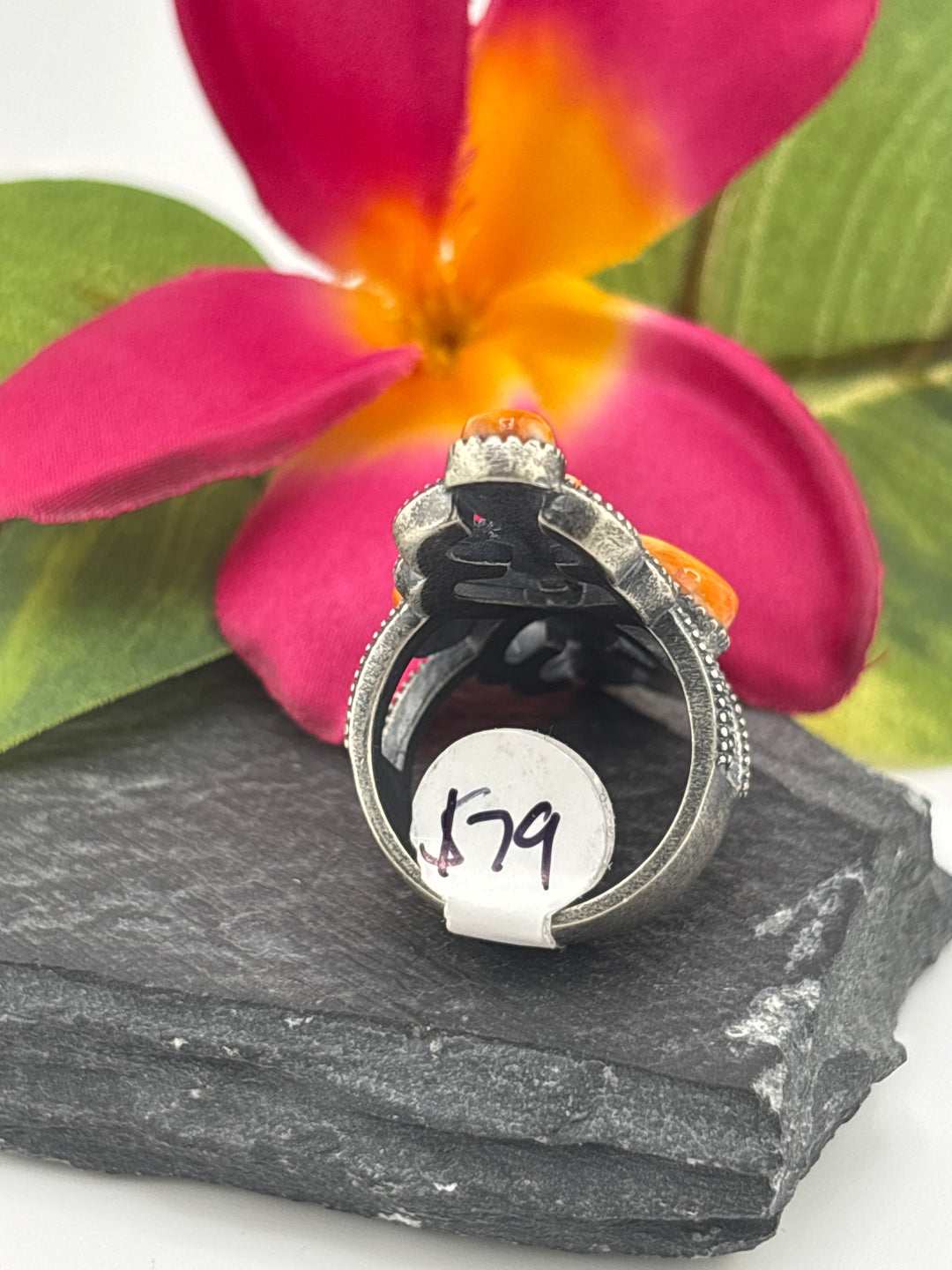 Orange Spiny oyster and 925 Sterling Silver Ring - Size 7