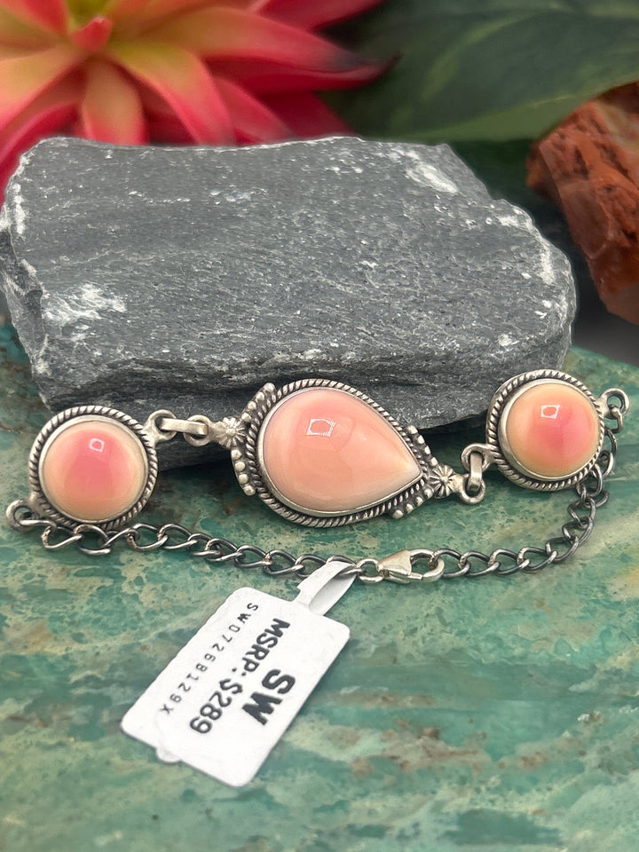 Southwest 925 Sterling Silver Triple Queen Conch Bracelet
