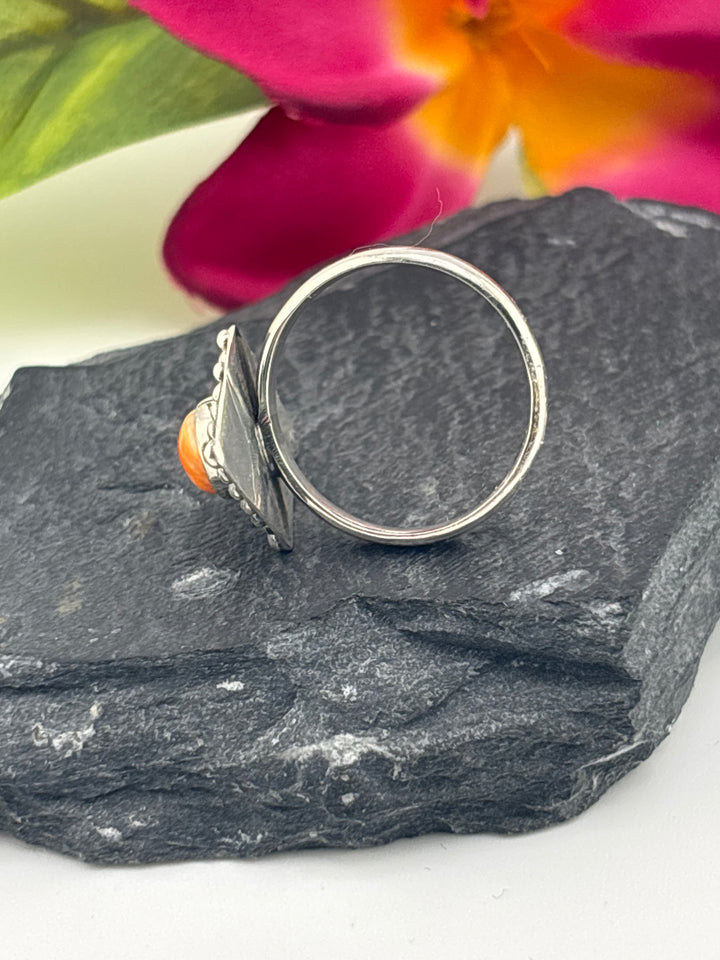 Orange Spiny Oyster and 925 Sterling Silver Ring Size 7
