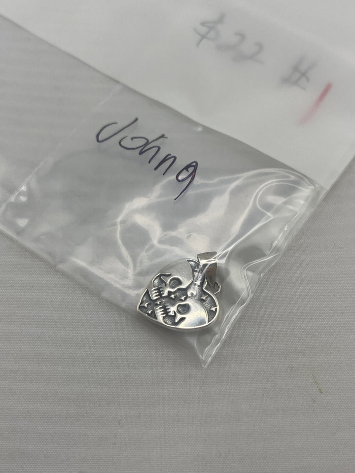 AM SHOW 48HR RESERVED FOR: Johna - 10/23/2025 FL tiktok Live Show - 1 Sterling Silver Items
