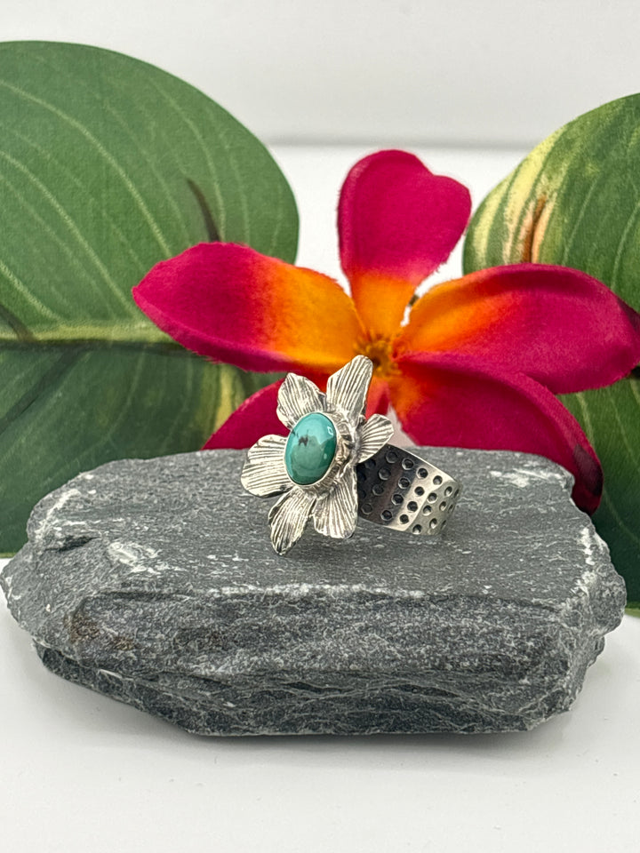 Hubei Turquoise Flower Ring Size 8 Adjustable