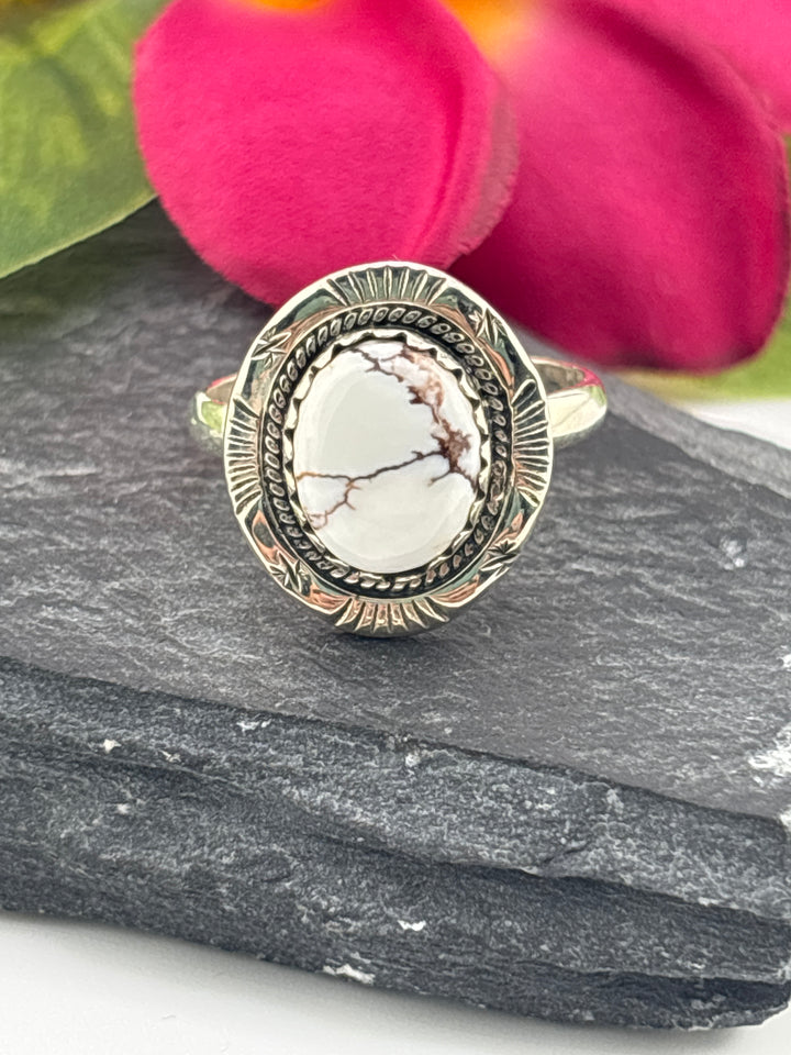 Round Wild Horse Jasper and 925 Sterling Silver Ring Size 9