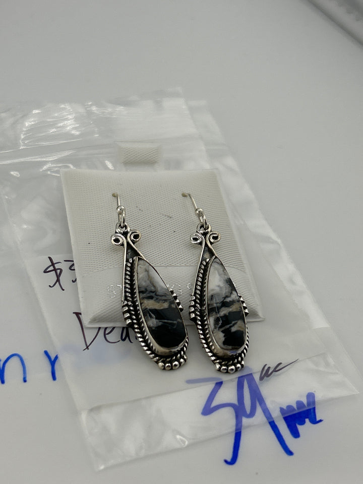 RESERVED FOR: Deanne - 4/11/2025 The Collective Boutique App Live Show - 1 Sterling Silver Items