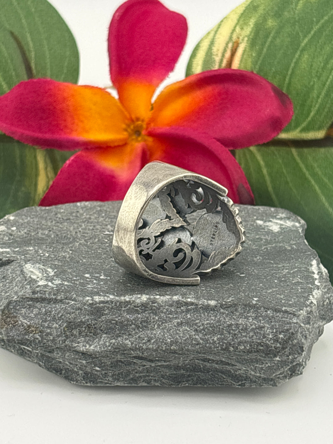 Cluster Shield Ring Size 10