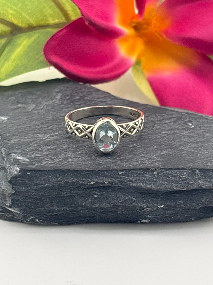 Aquamarine and 925 Sterling Silver Ring Size 7.25