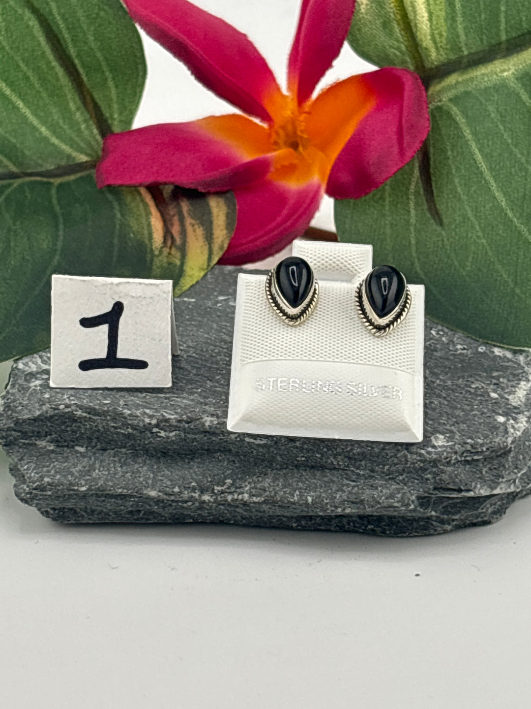 RESERVED FOR: ngie1015 -1/18/2025 - 1 Sterling Silver Items
