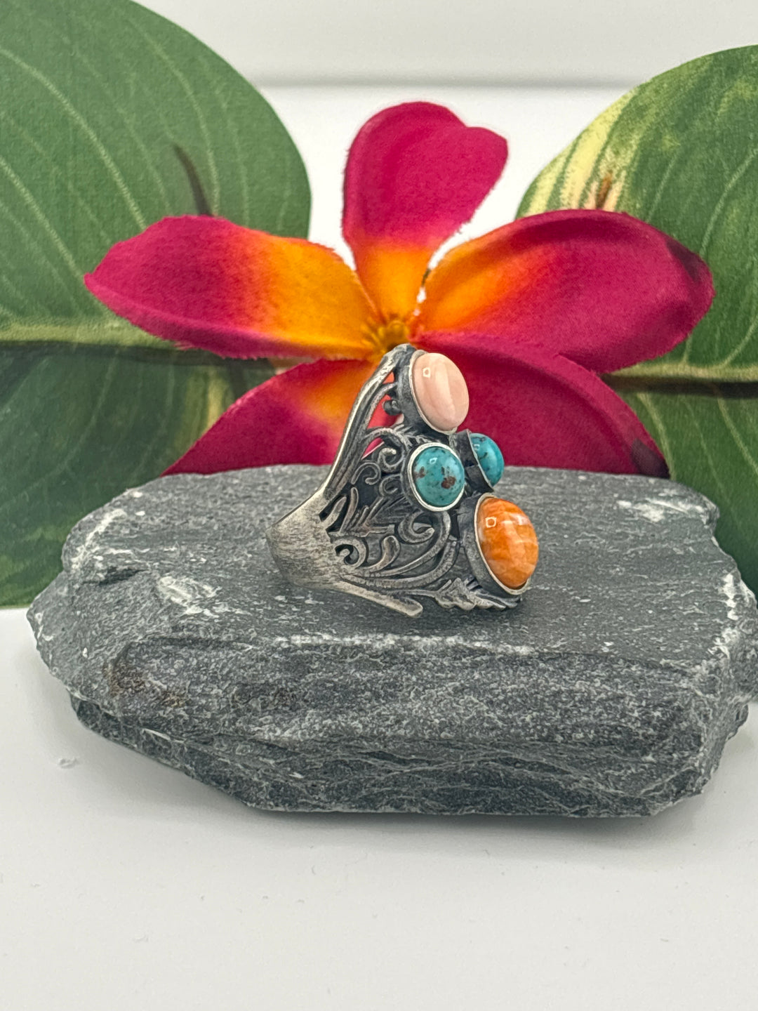 Cluster Shield Ring Size 10