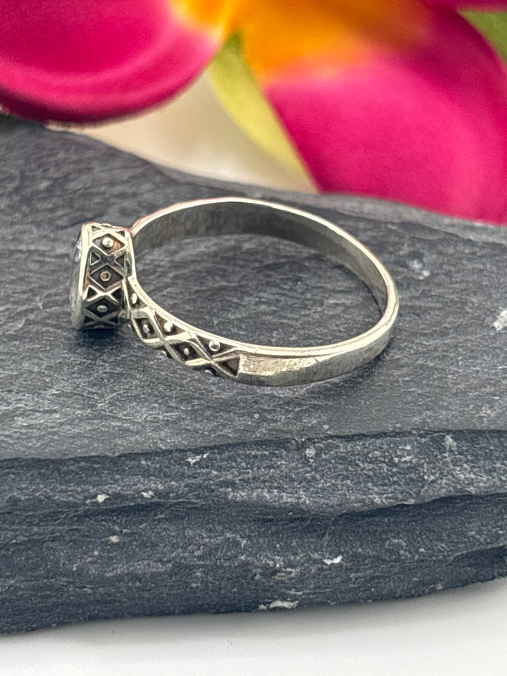 Aquamarine and 925 Sterling Silver Ring Size 9