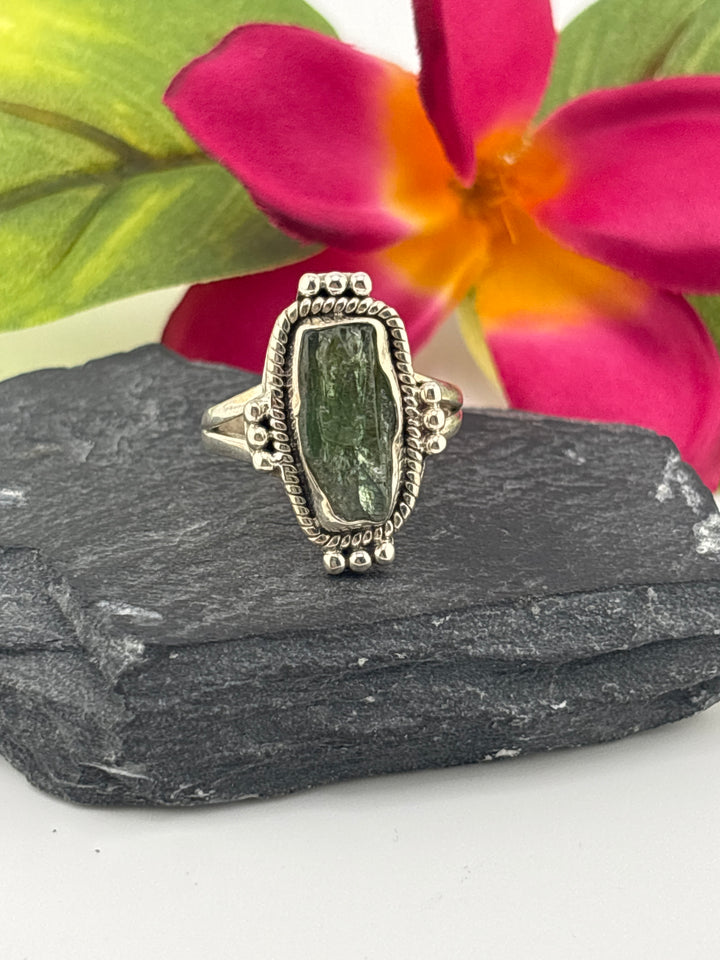 Raw Green Tourmaline and 925 Sterling Silver Ring Size 9
