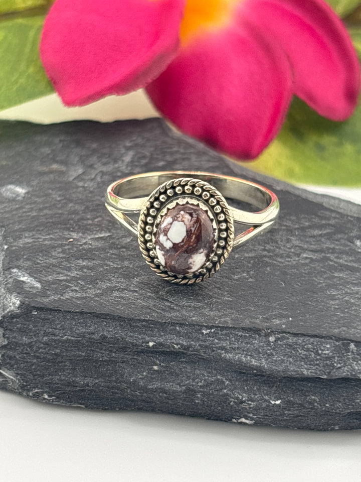 Round Wild Horse Jasper and 925 Sterling Silver Ring Size 11