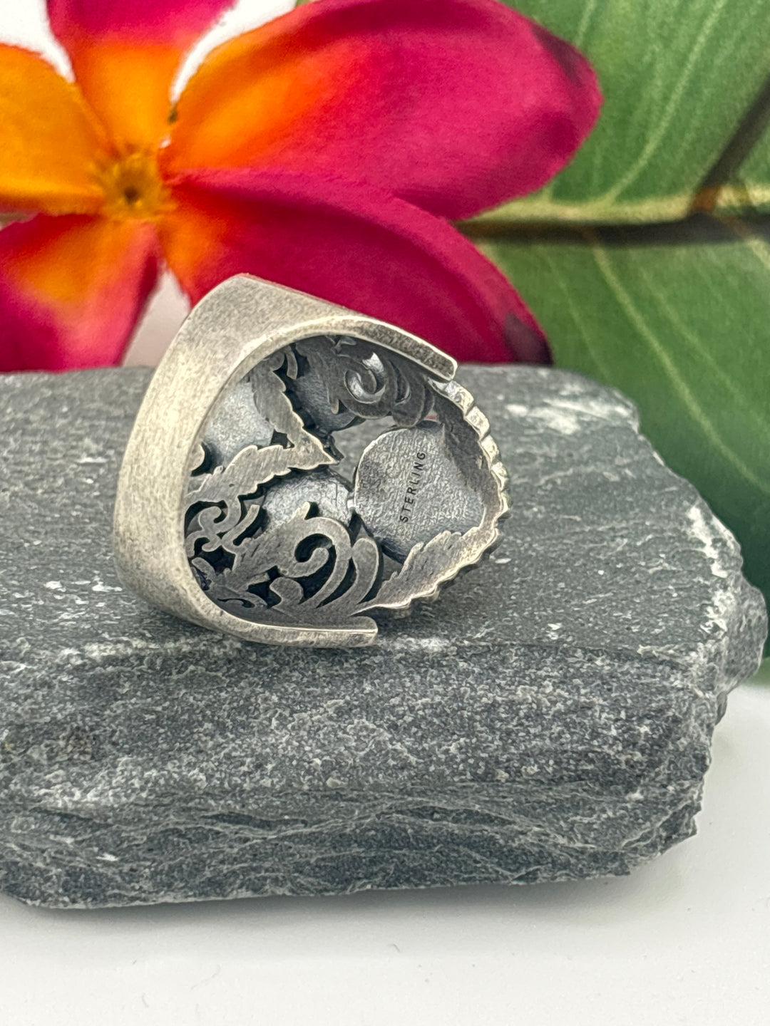 Cluster Shield Ring Size 10