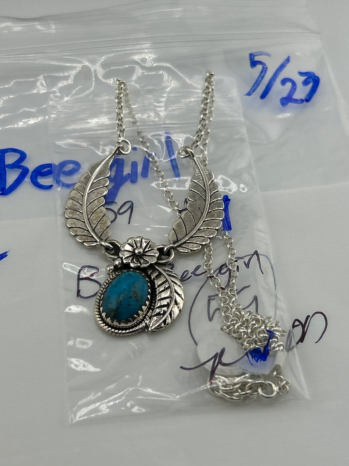 RESERVED FOR: Bee_Bee_girl - 5/23/2025 tiktok Live Show - 1 Sterling Silver Item