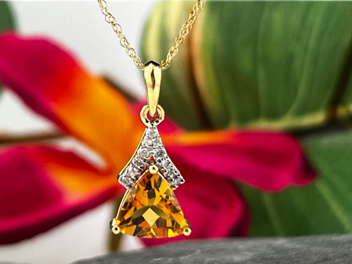 10K Gold Citrine and Diamond Necklace