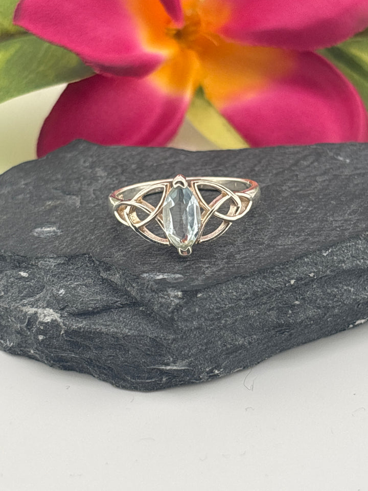 Topaz and 925 Sterling Silver Ring Size 9.25