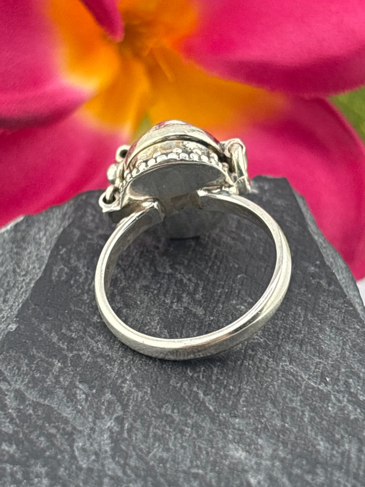 Peridot and 925 Sterling Silver Locket Ring - Size 6.75