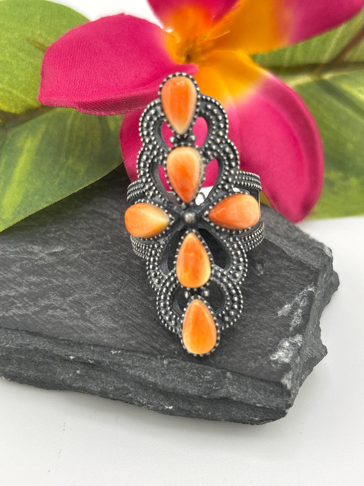 Orange Spiny oyster and 925 Sterling Silver Ring - Size 7