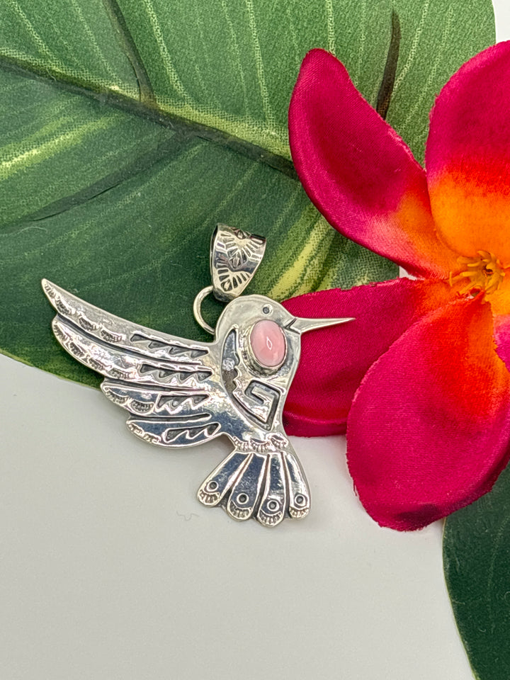 Queen Conch Hummingbird Pendant