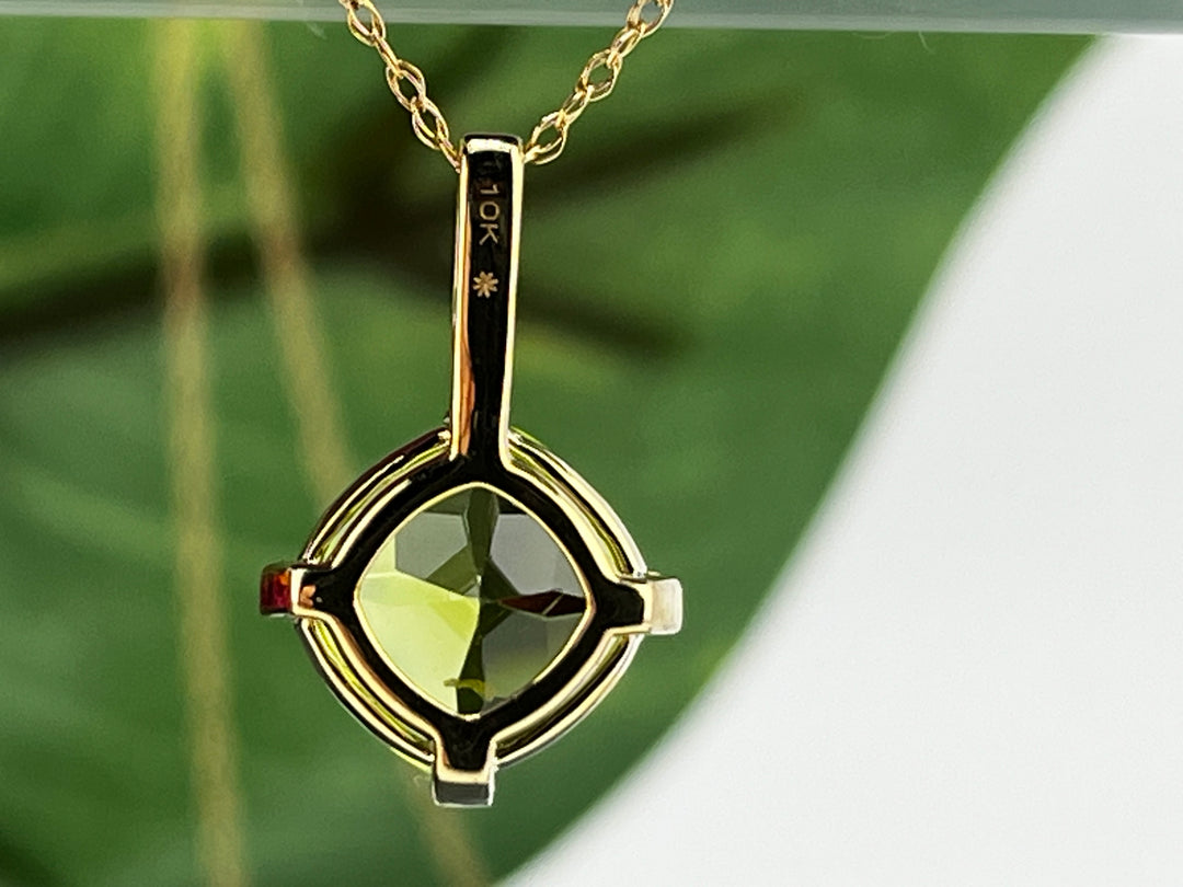 10K Gold Peridot and Diamond Necklace