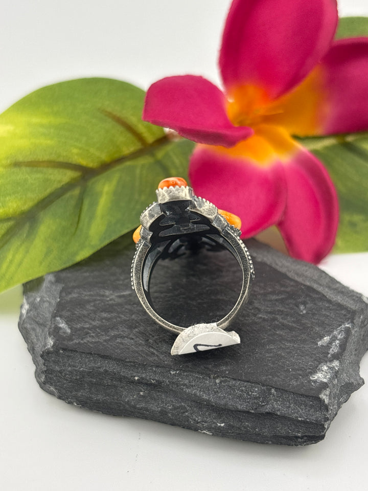 Orange Spiny oyster and 925 Sterling Silver Ring - Size 7