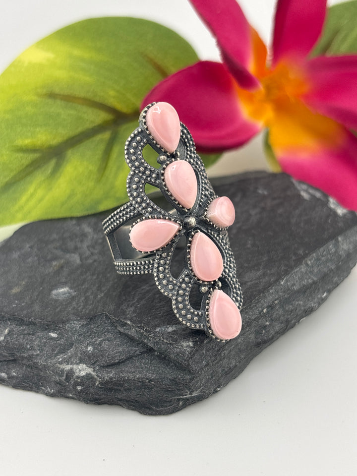 Queen Conch Cross and 925 Sterling Silver Ring Size 7