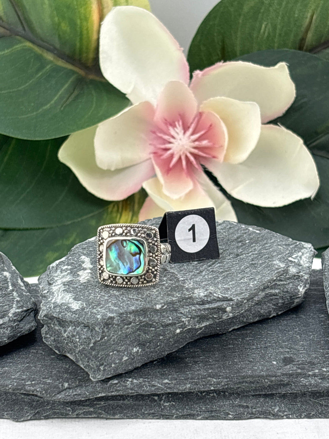RESERVED FOR: Laura Vieira- A.M -1/6/2025 - 1 Sterling Silver Items