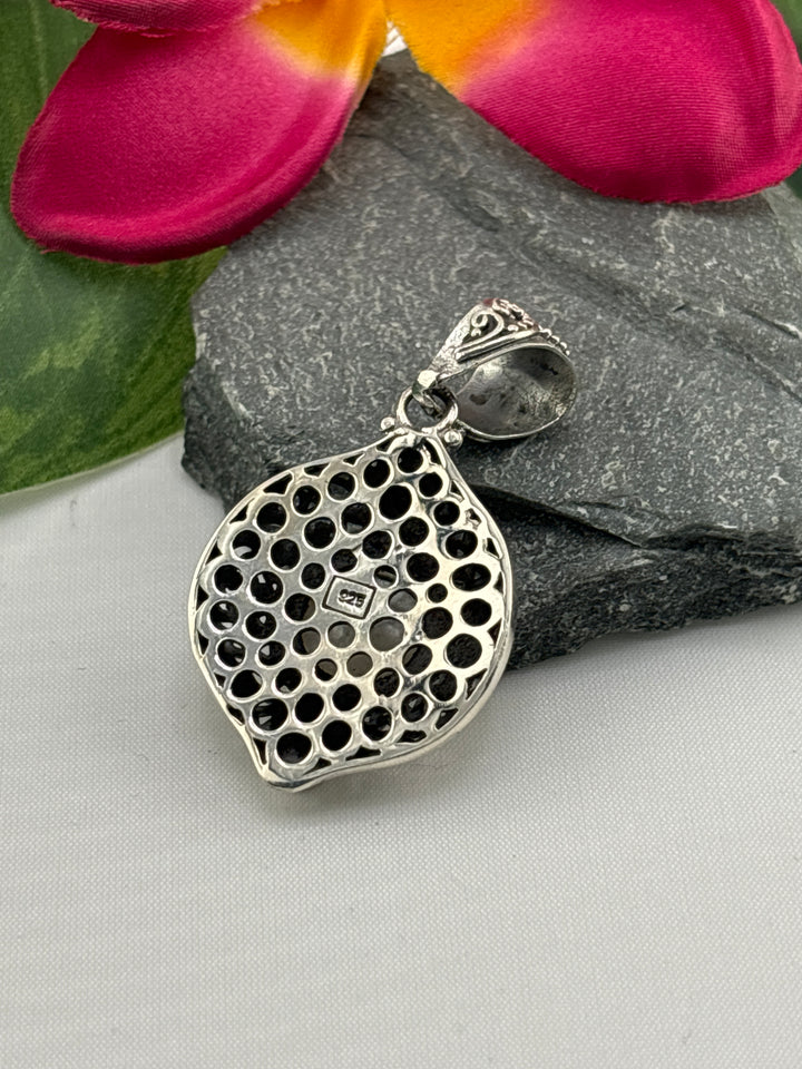 Mabe Pearl/Garnet/Peridot Bali Pendant