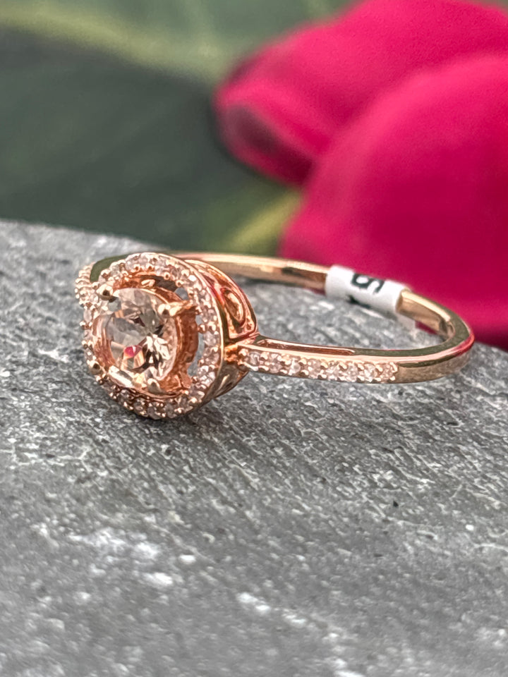 10k Rose Gold, Natural Diamond and Morganite Ring Size 6.75
