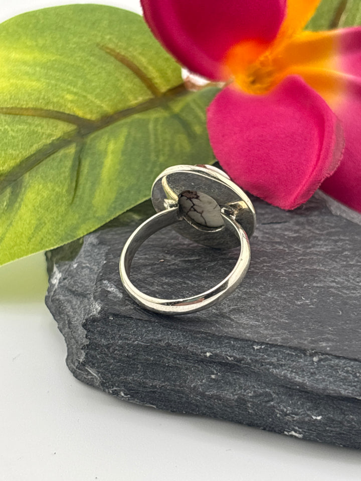 Round Wild Horse Jasper and 925 Sterling Silver Ring Size 6