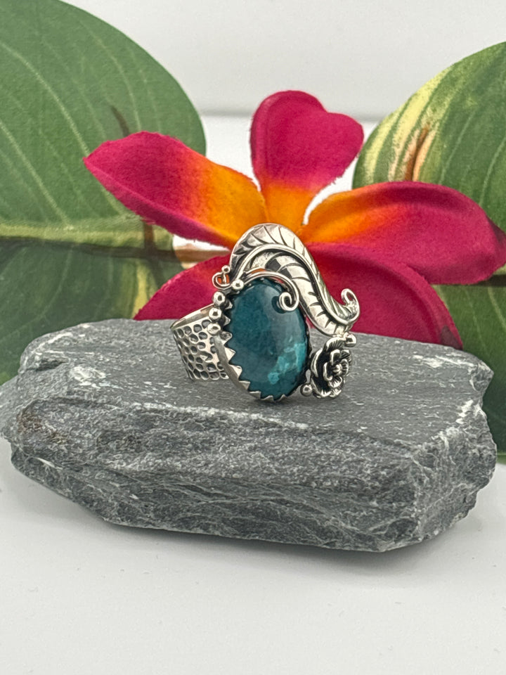 Hubei Turquoise w/Floral Design Ring Size 6 Adjustable