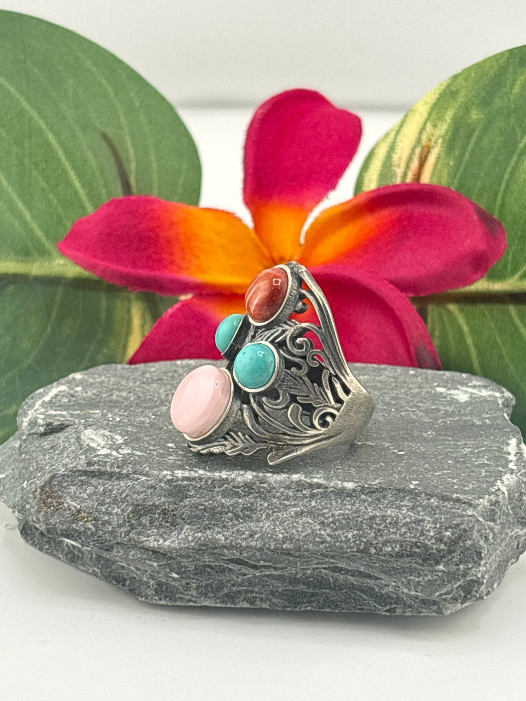 Cluster Shield Ring Size 8