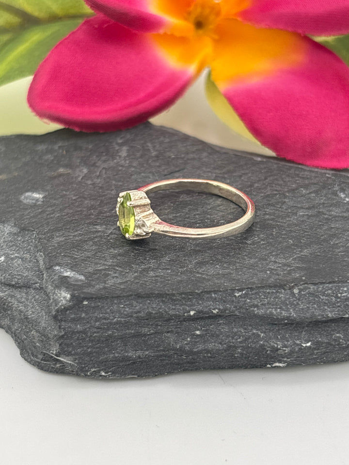925 Sterling Silver, Peridot & CZ accented Ring Size 5
