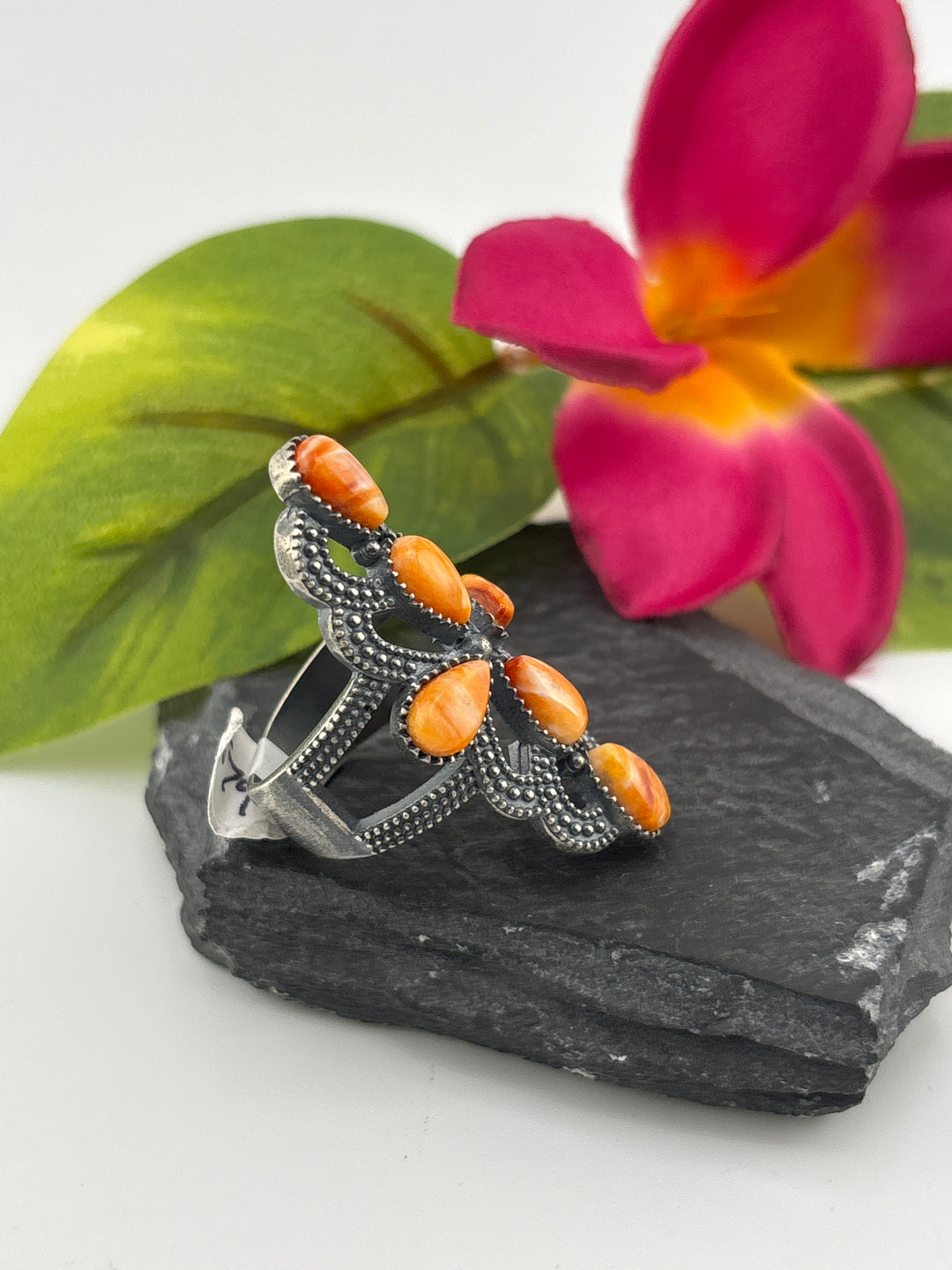 Orange Spiny oyster and 925 Sterling Silver Ring - Size 7