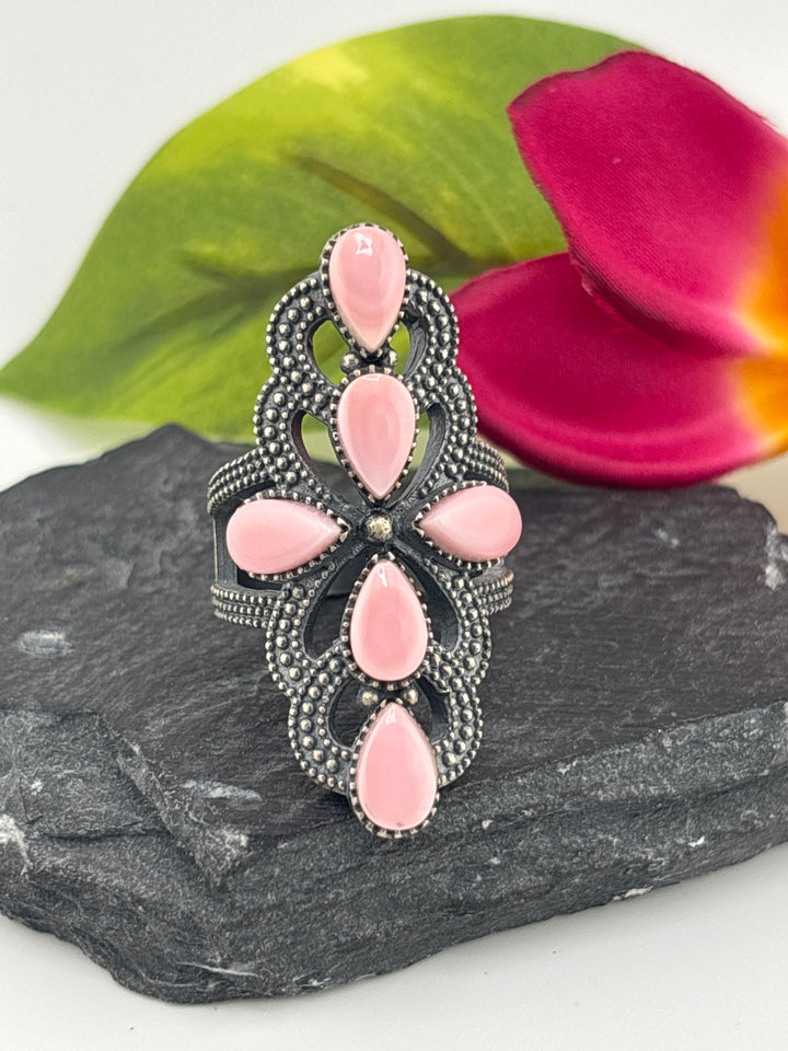 Queen Conch Cross and 925 Sterling Silver Ring Size 7