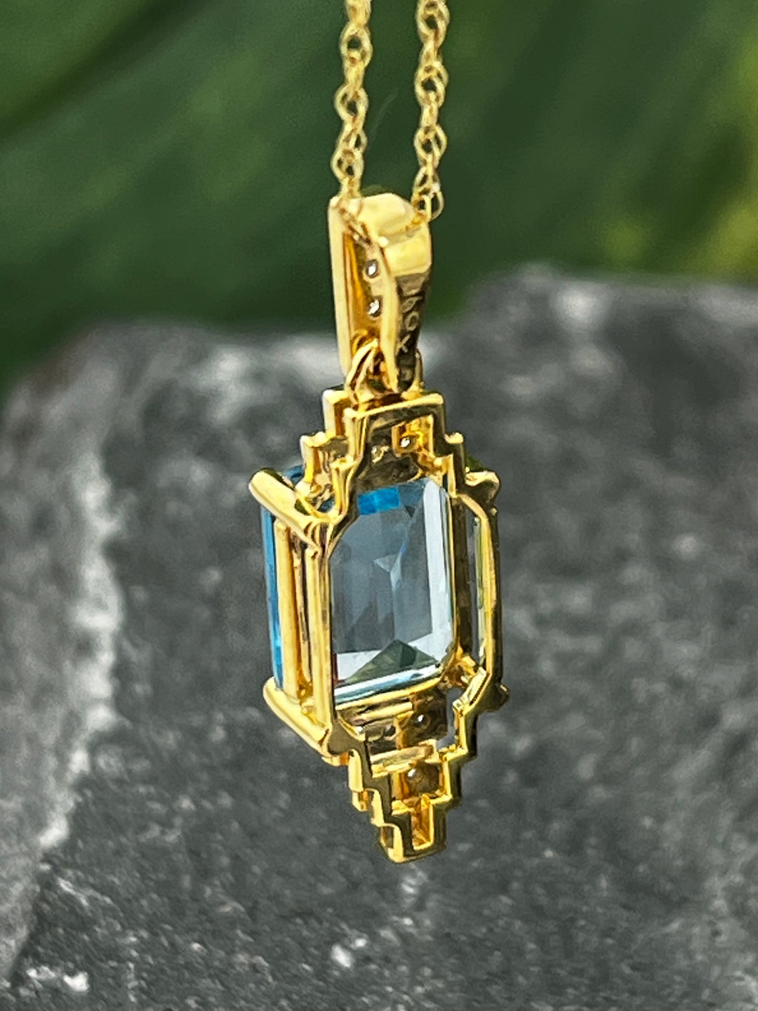 10K Gold Blue Topaz and Diamond Necklace