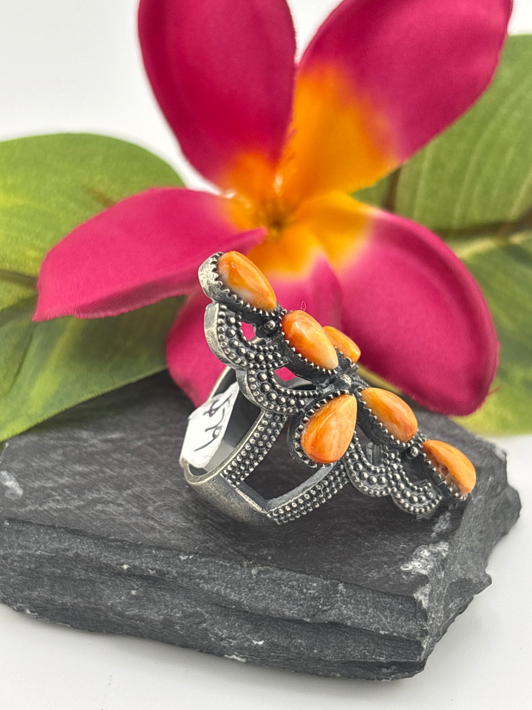 Orange Spiny oyster and 925 Sterling Silver Ring - Size 7