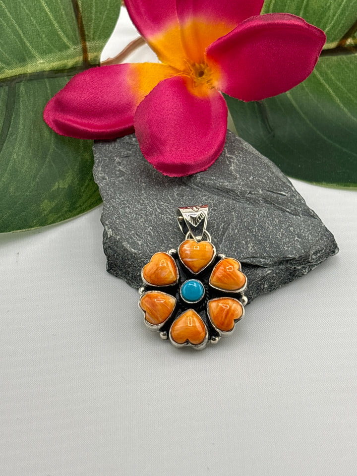 Spiny Oyster & Turquoise Heart Flower Pendant