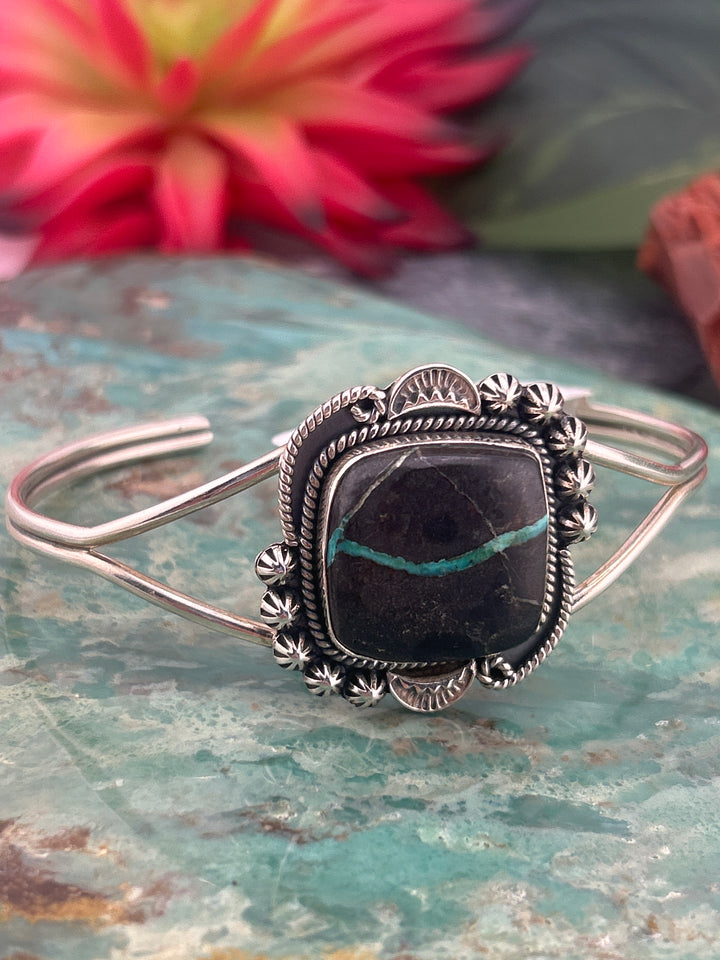 Southwest 925 Sterling Silver Midnight Ribbon Turquoise Square Cuff