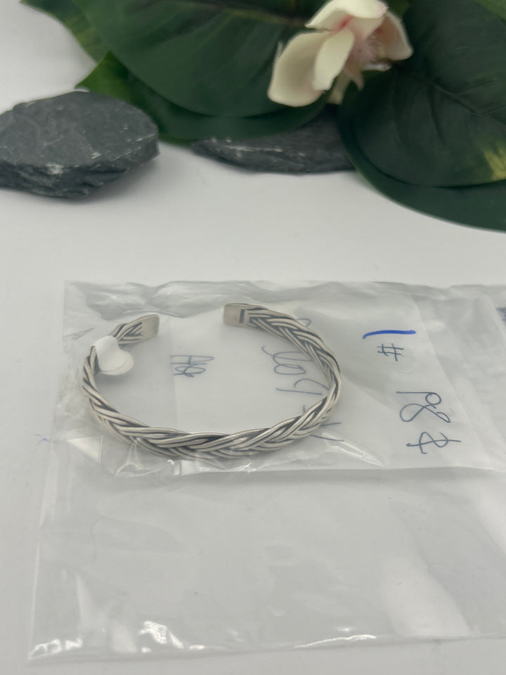RESERVED FOR: V-Pal🖤- 6/10/2025 tiktok A.M Live Show - 1 Sterling Silver Items