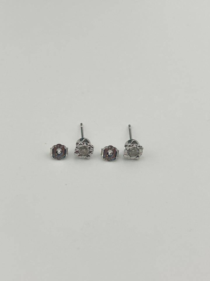 10K White Gold Post-Back Studs