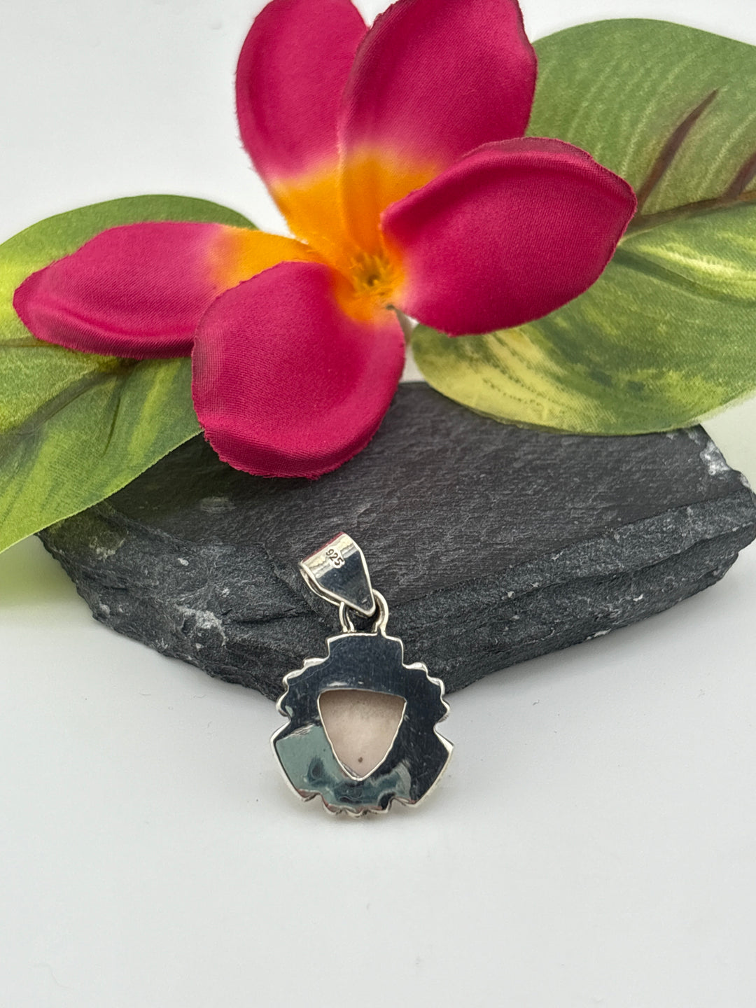 Queen Conch Pendant